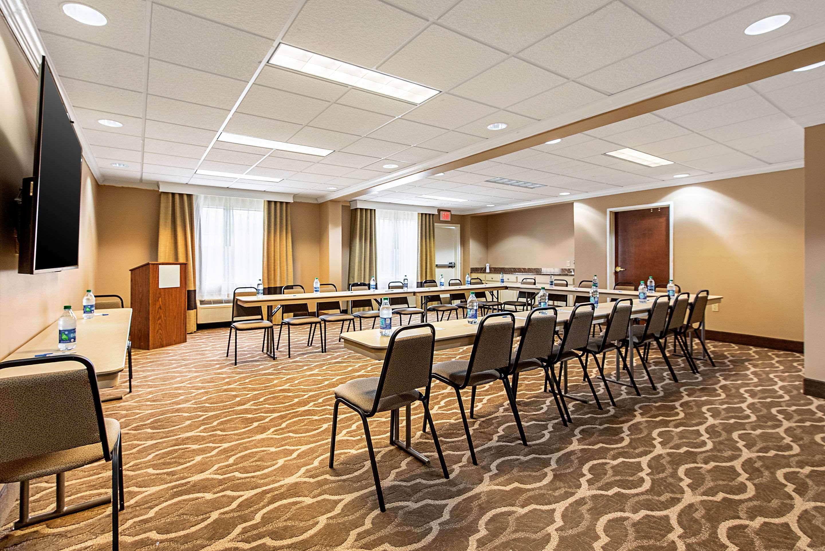 Comfort Inn&Suites Pine Bluff Eksteriør bilde
