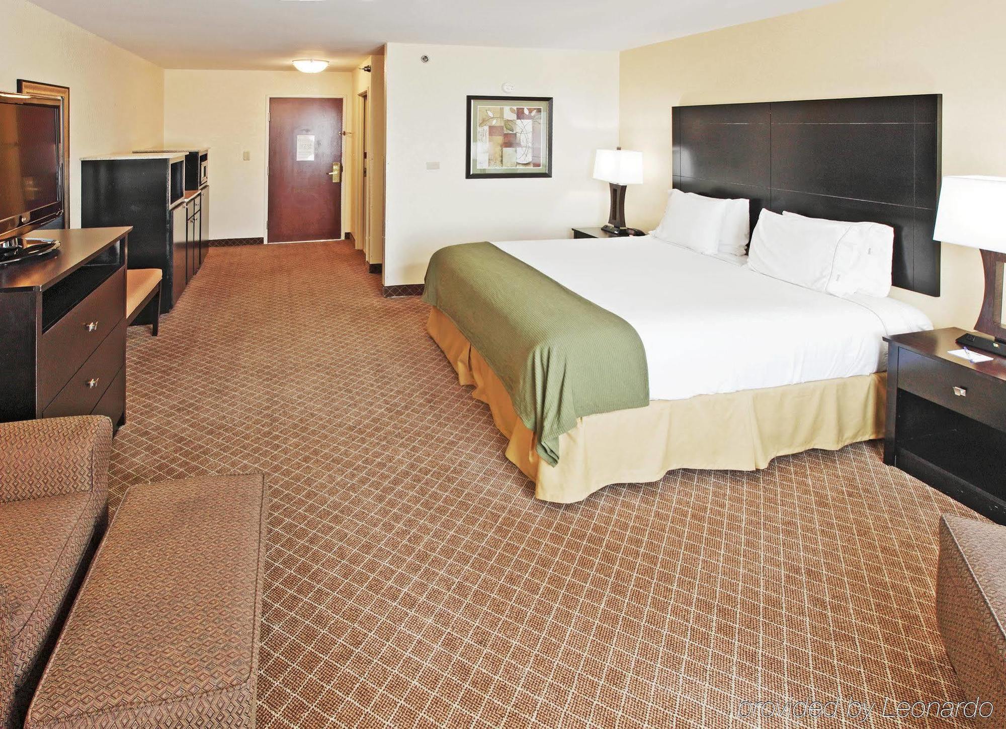 Comfort Inn&Suites Pine Bluff Rom bilde